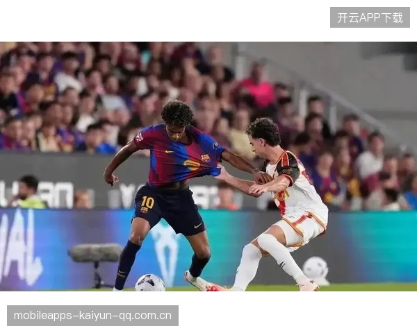 巴萨内切后传球引出门前混战并最终得分：一场进攻艺术与品牌力量的叙事